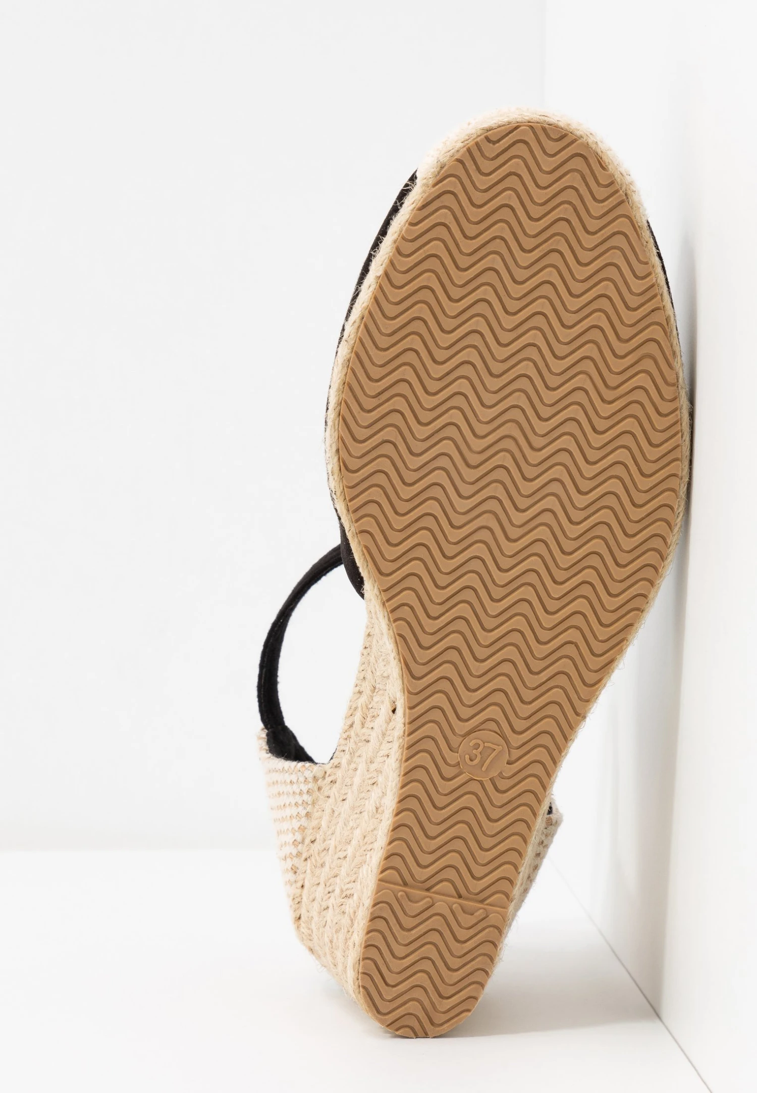 Escarpins Compensés - Black - Image 7